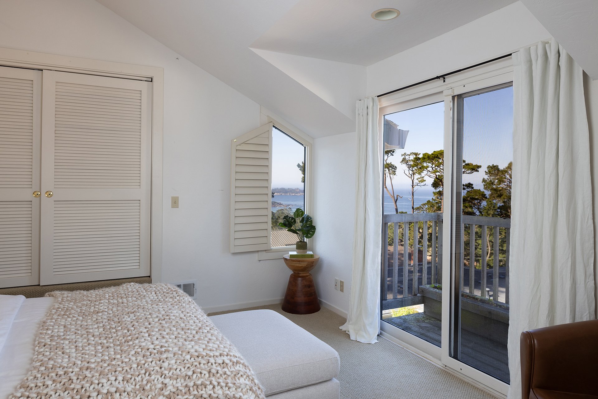 Oceanview Carmel Cottage - 24728 San Carlos Road