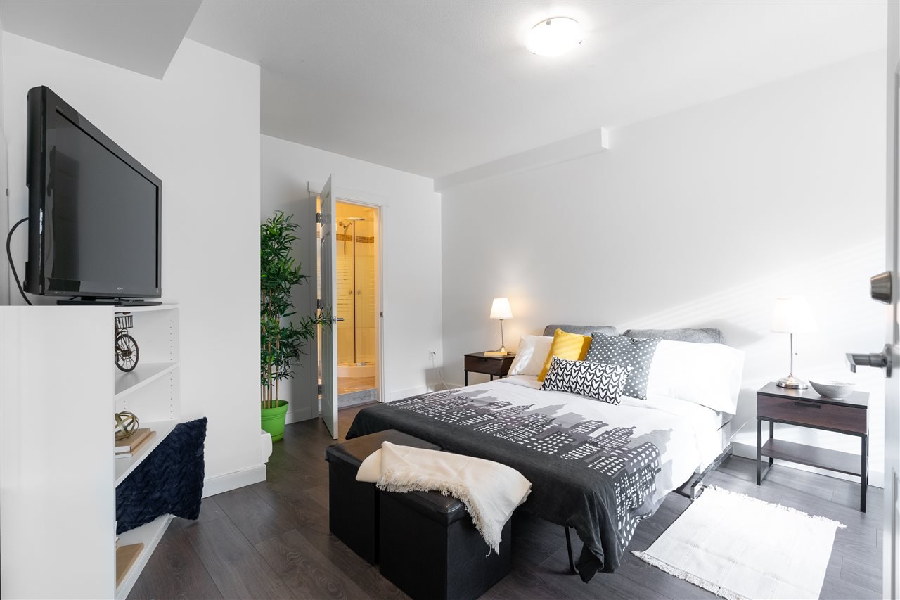 10-9333 Ferndale Rd