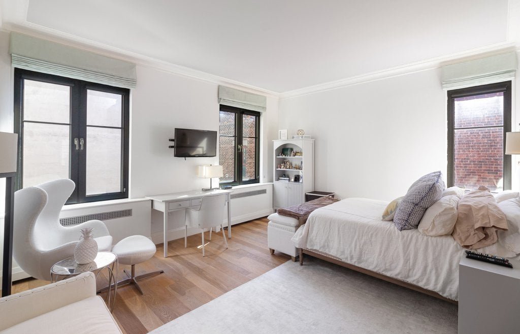 30 Henry Street, #3