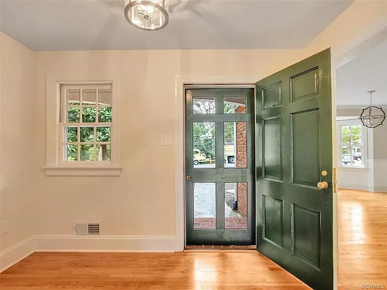 708 Keats Rd