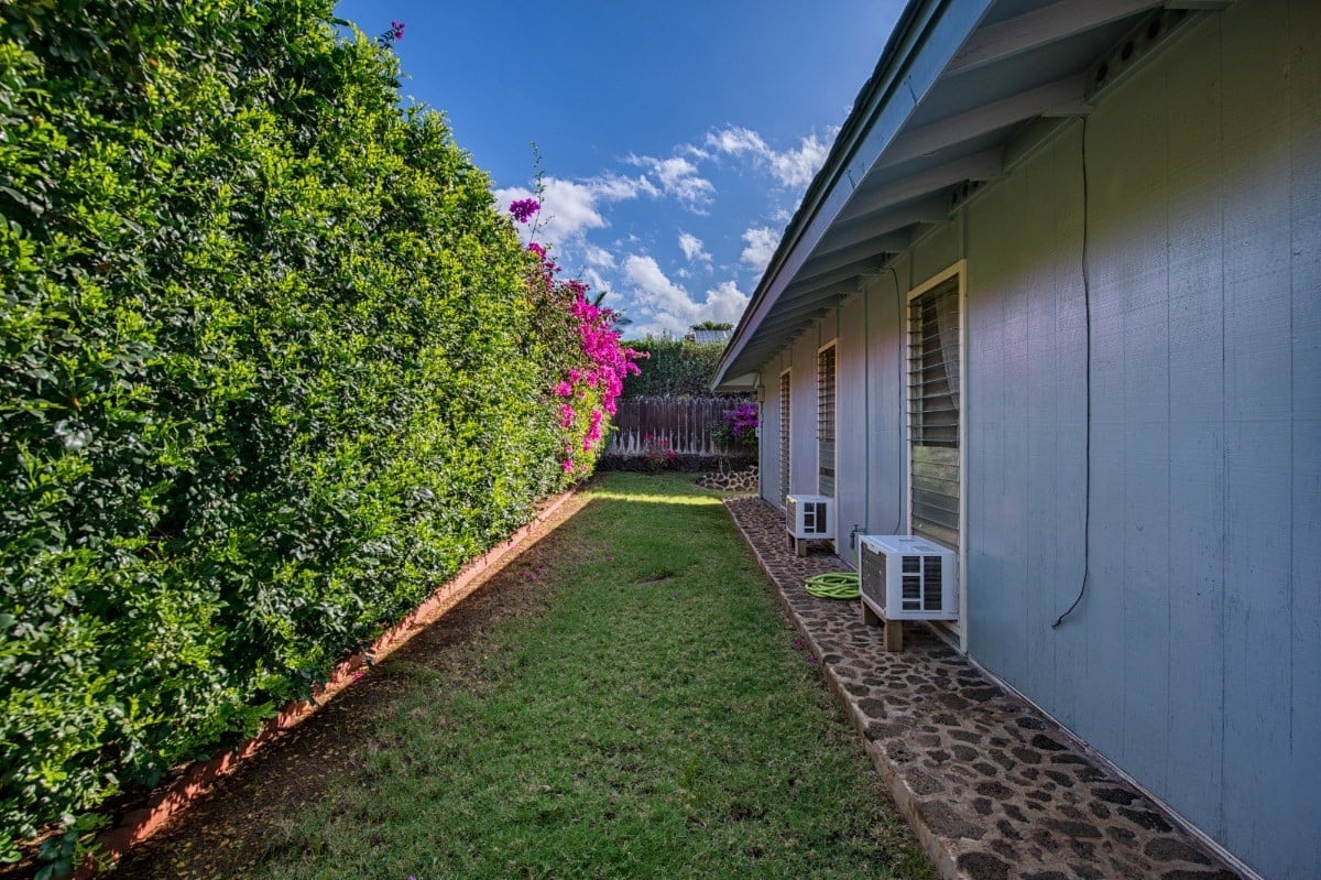 62-3283-A Hulukupuna St