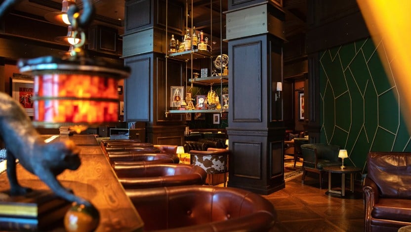 One Of New York’s Most Celebrated Hotel Bars Is Back At The Mandarin Oriental
