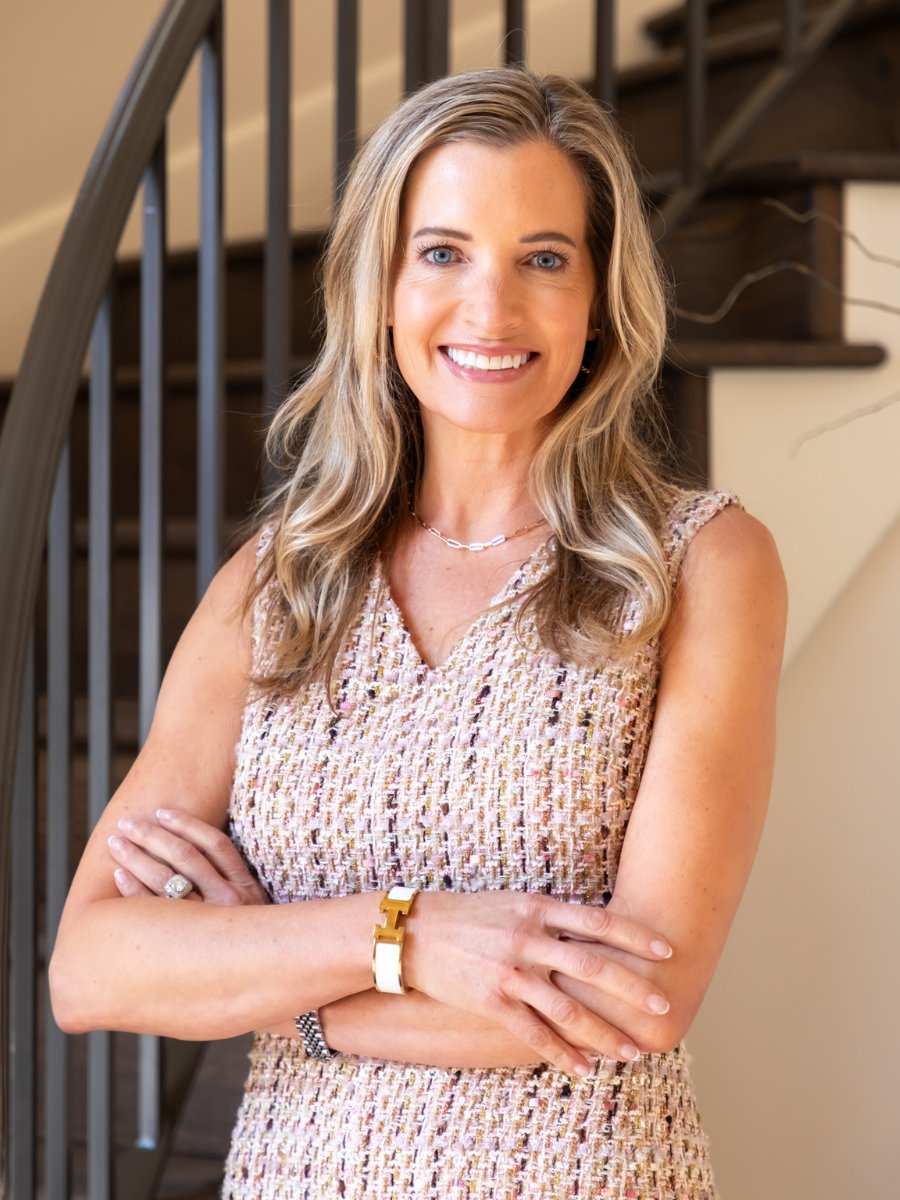 Robin Tsakos is a Danville luxury real estate agent