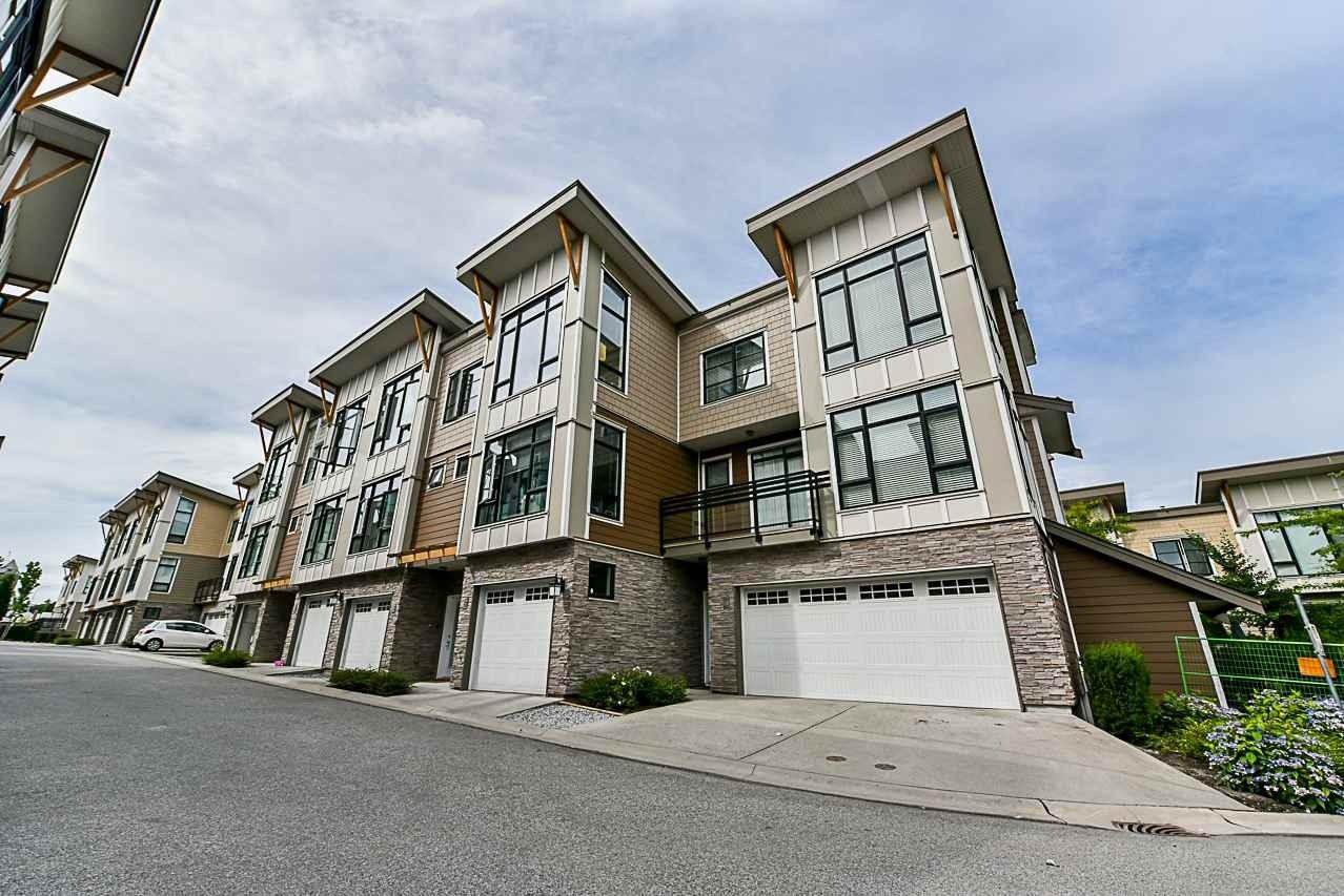 9989 Barnston Dr E, #67