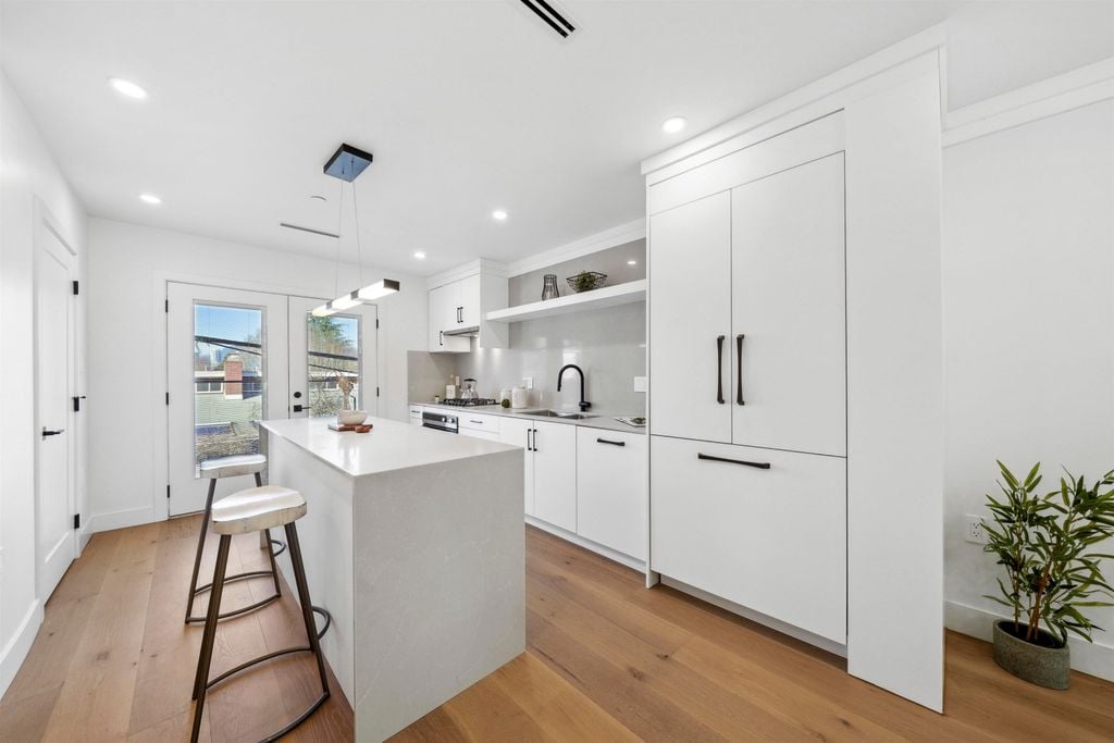 1217 Wolfe Ave