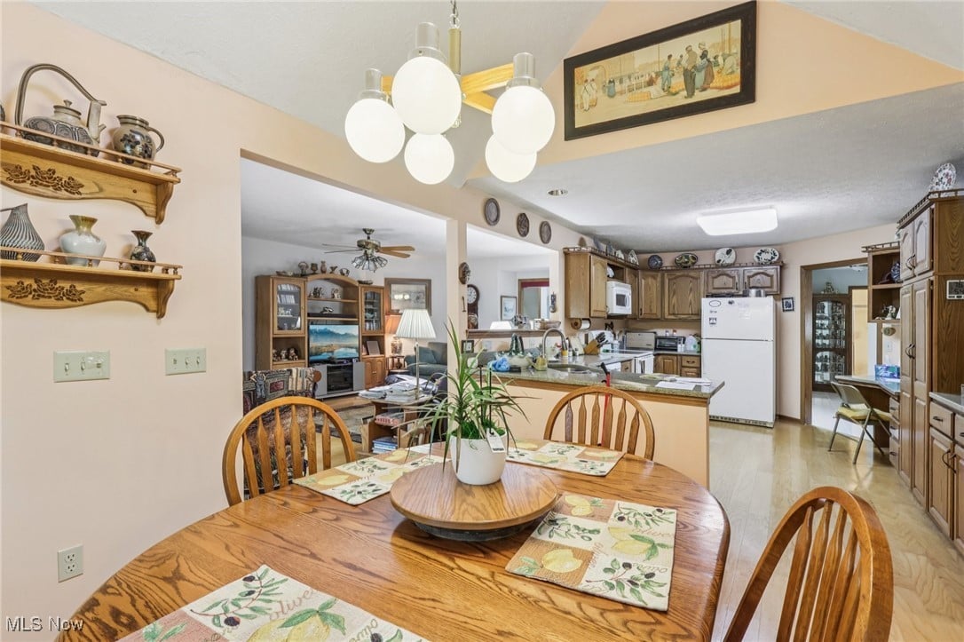 12527 Concord Hambden Rd