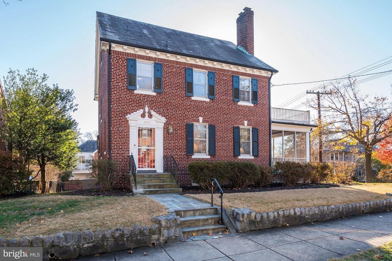 4858 Albemarle St NW