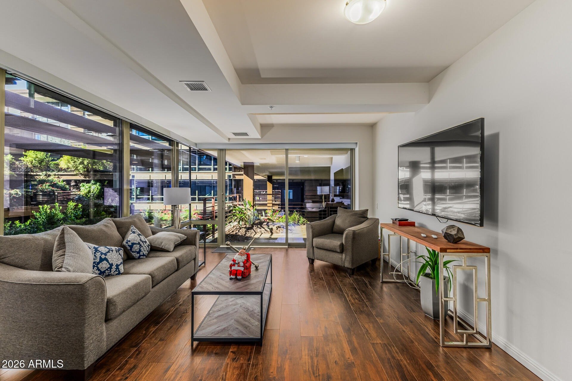 7151 E Rancho Vista Dr, #4001