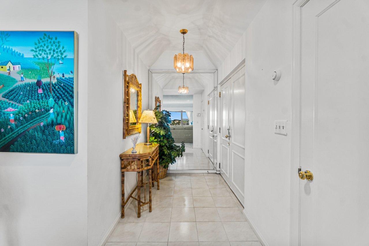 2150 S Ocean Blvd #1F