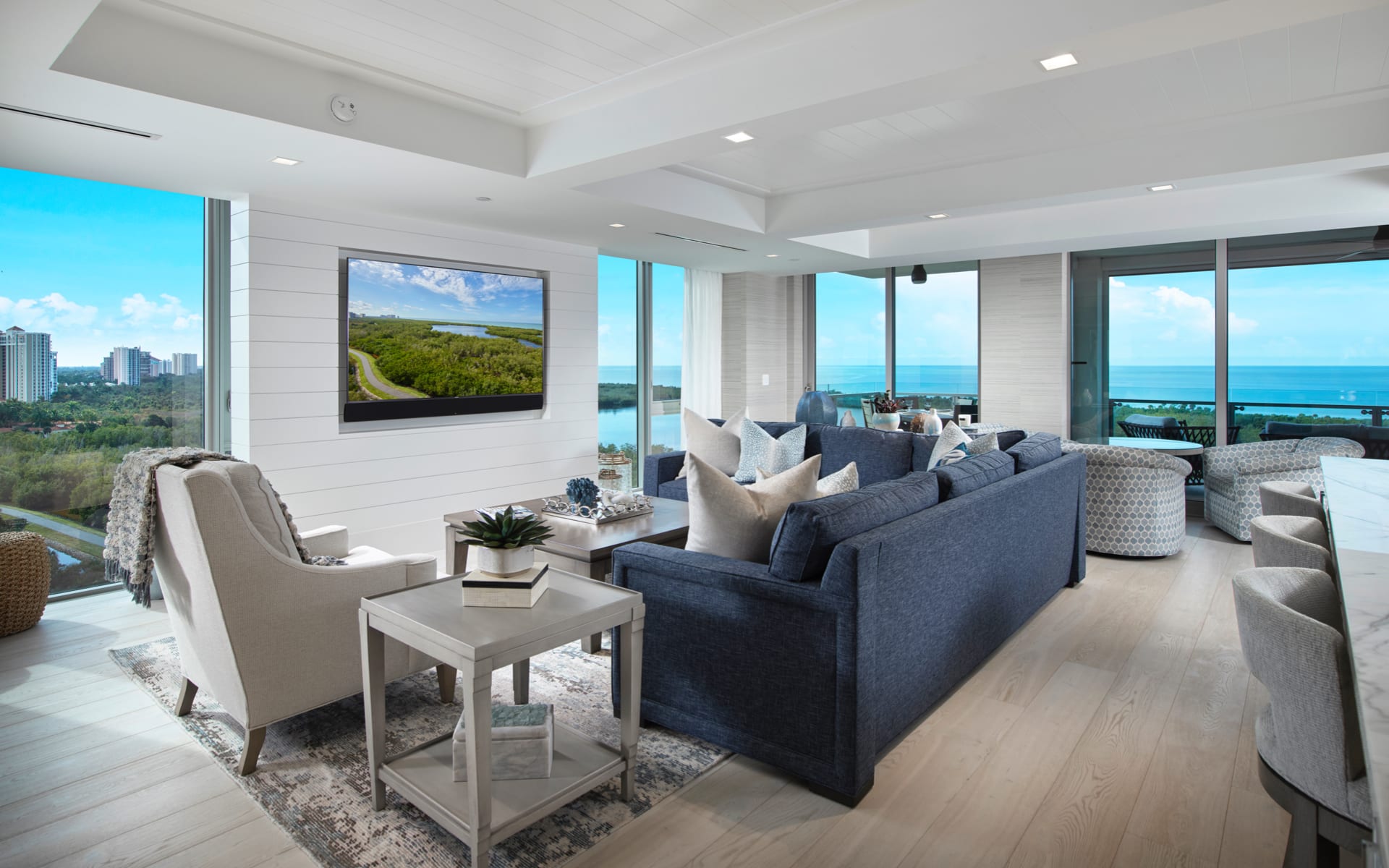 PELICAN BAY