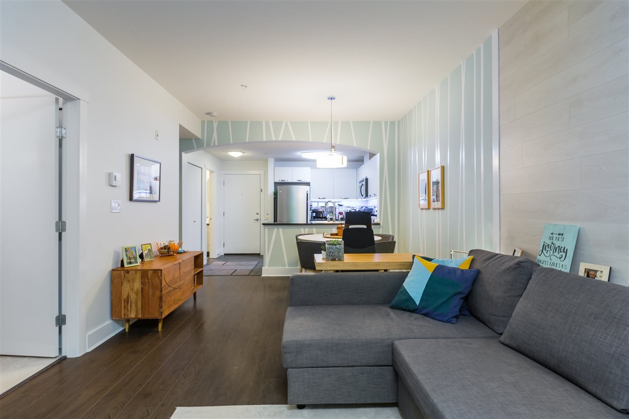 110-7418 Byrnepark Walk