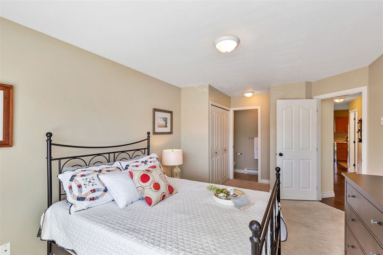 211-9855 Quarry Rd