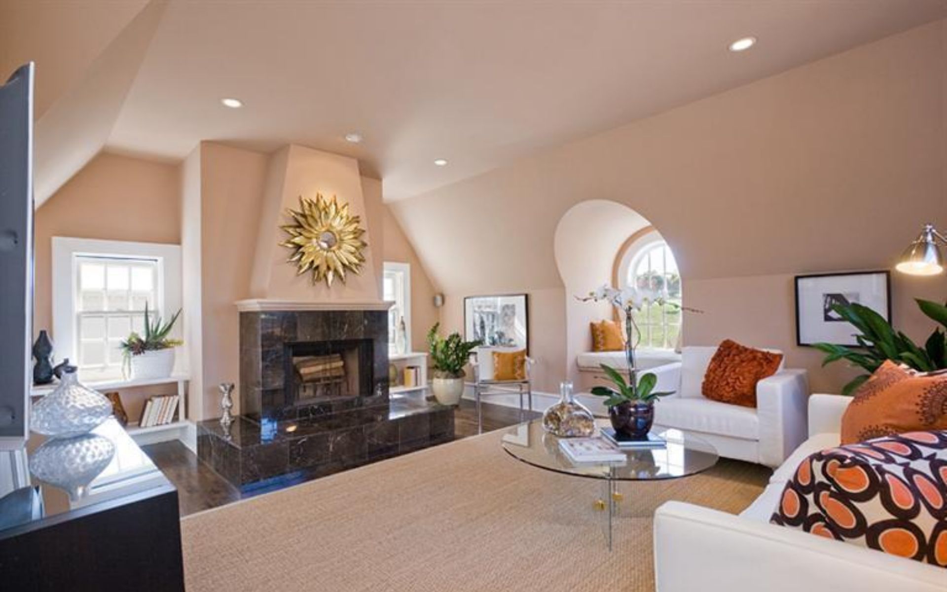 2400 Steiner St Unit 4