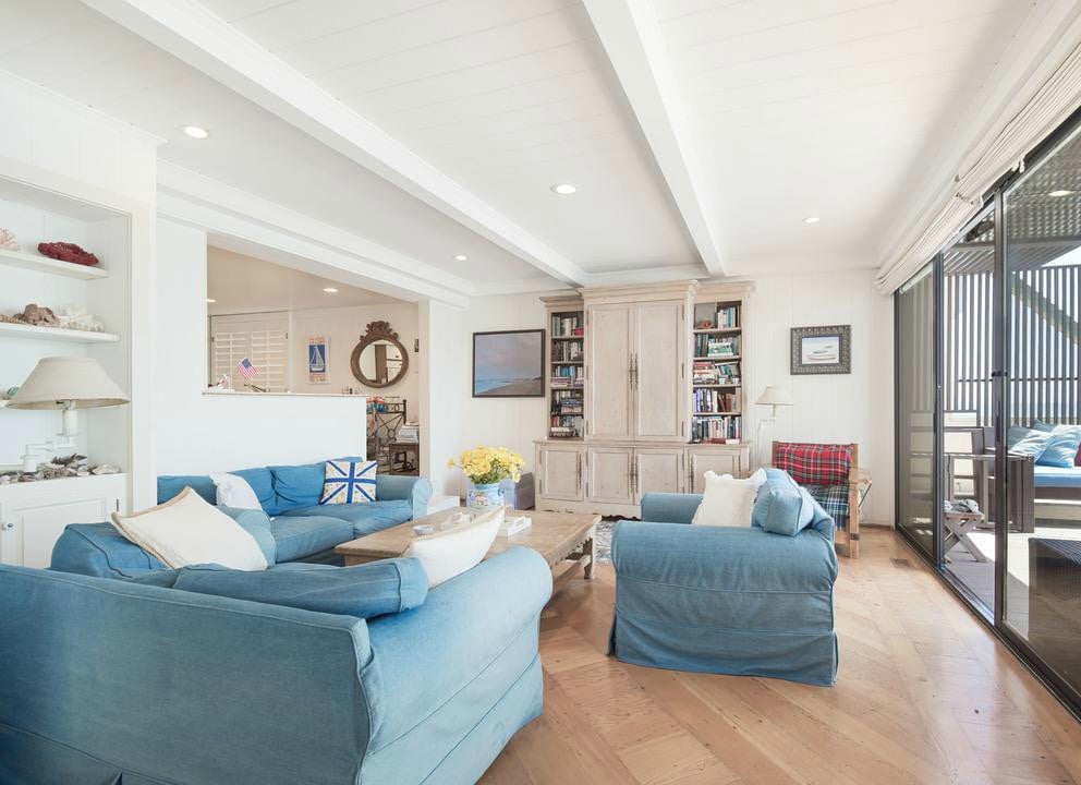 La Costa Beach Lease