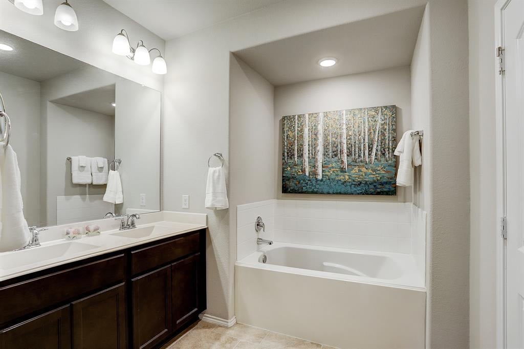 23811 Rivage Ridge