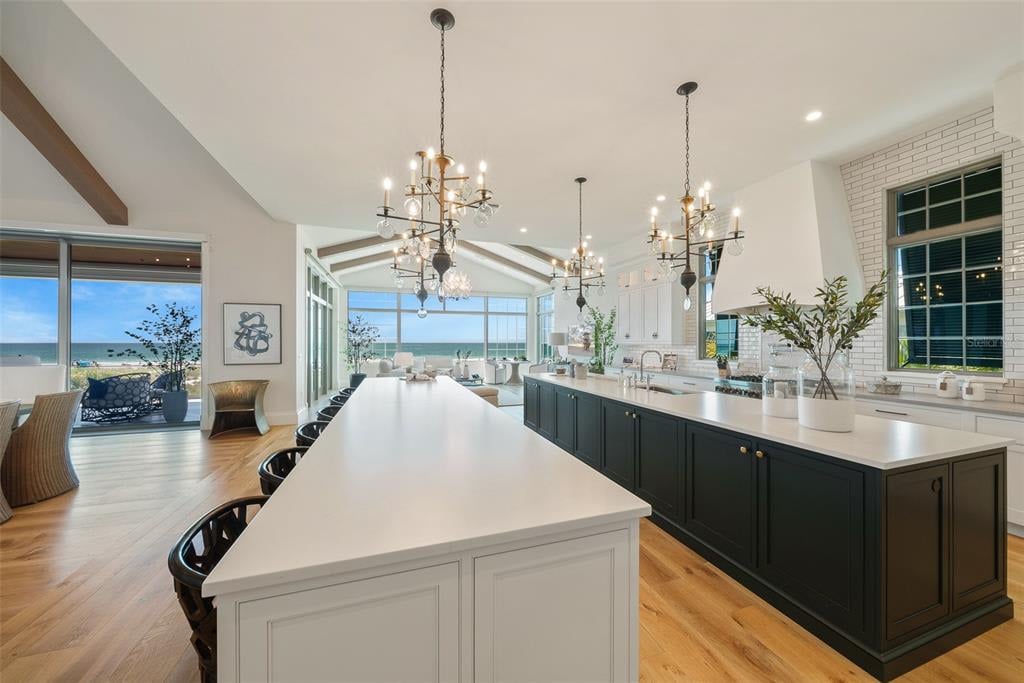 100 Beach Ave, Anna Maria