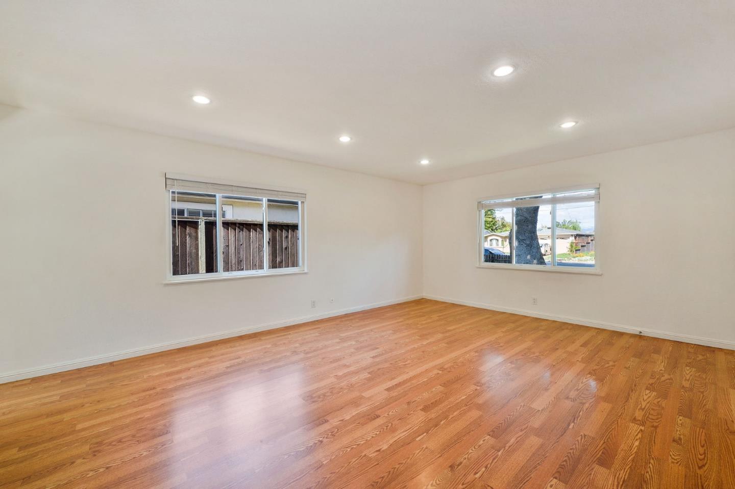3211 Ensalmo Avenue, Cambrian