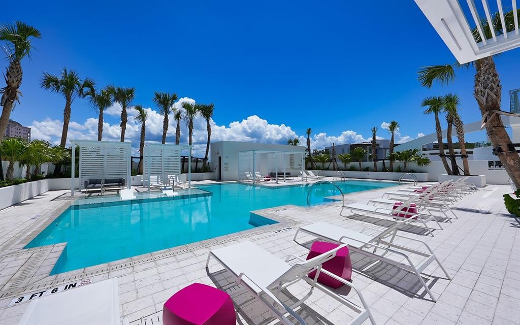 605 S Gulfstream Ave, #10N