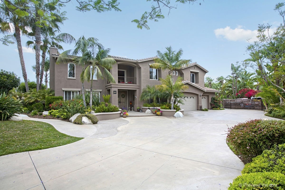 1379 Bello Mar Dr