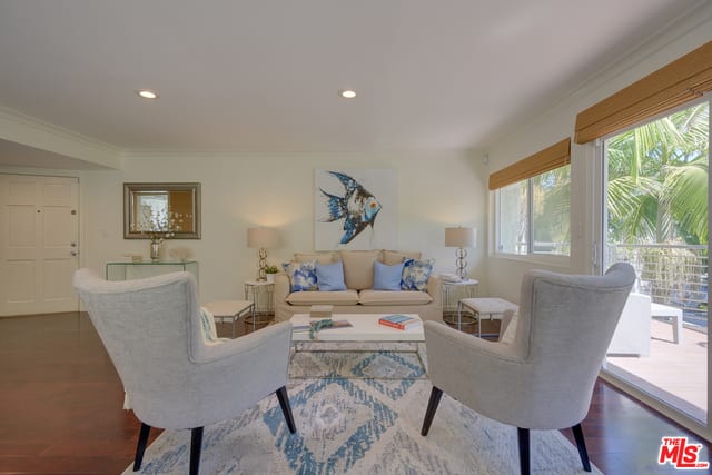 27 Ironsides Street, Unit A  Marina del Rey, CA 90292