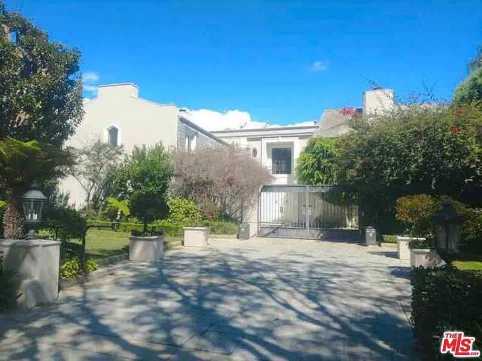 712 Alpine Dr