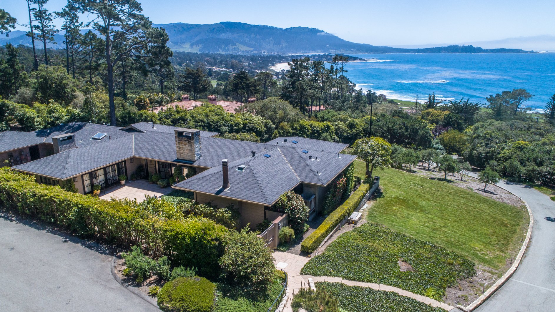1675 Crespi Ln
