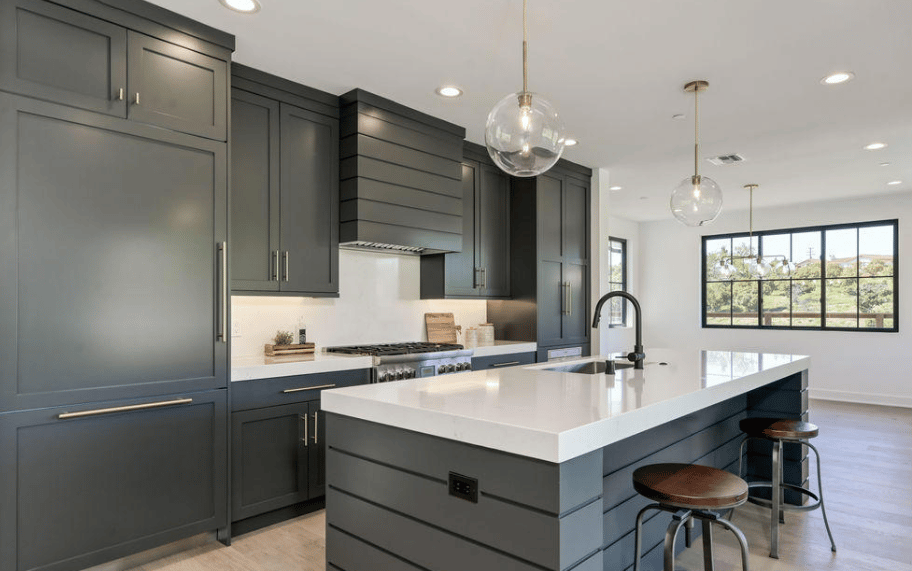 12 Vientos Rd, Camarillo, CA 93010