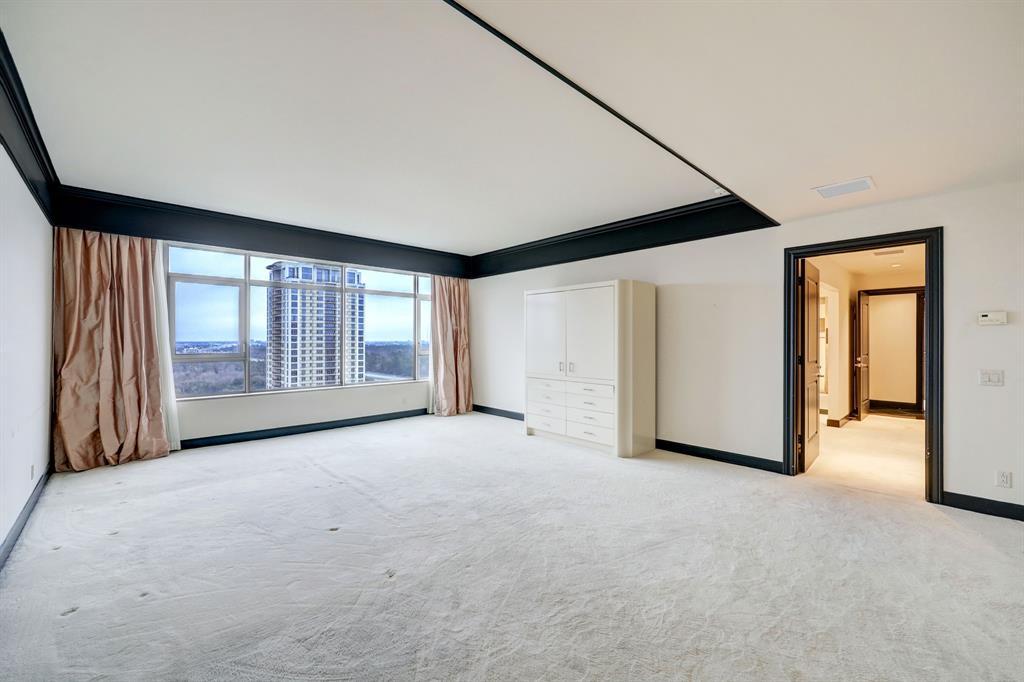 1100 Uptown Park Blvd #172