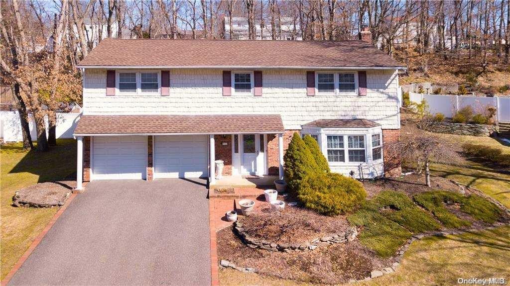 62 Sheryl Cres