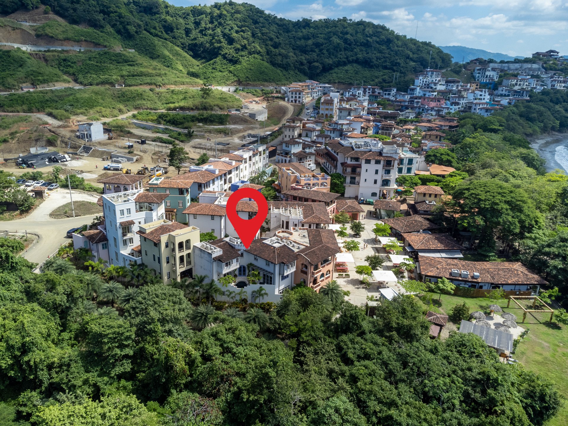 Casa Alegria: Custom-Built 5BR Luxury Home Steps from the Beach in Las Catalinas
