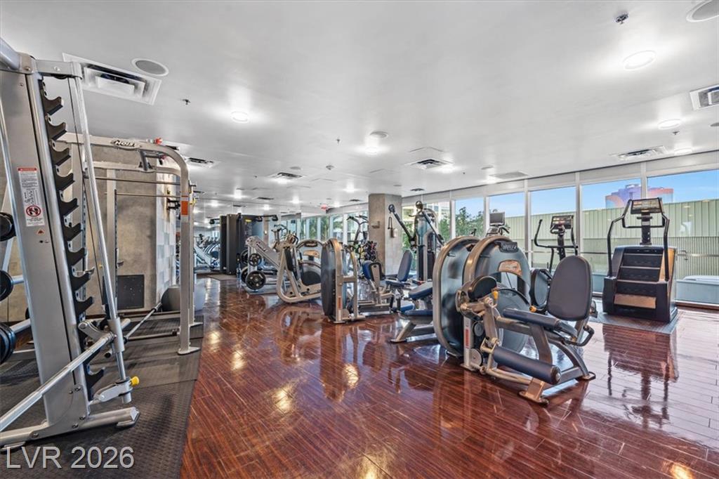 4471 Dean Martin Dr #505