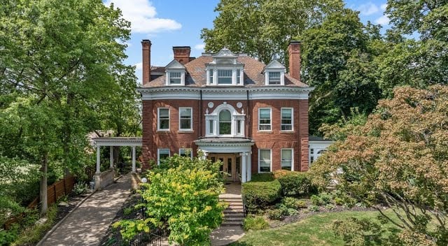 5435 Dunmoyle Street, Pittsburgh, PA 15217 