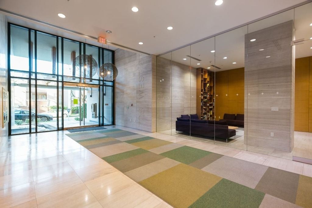 728 W 8th Ave, #502
