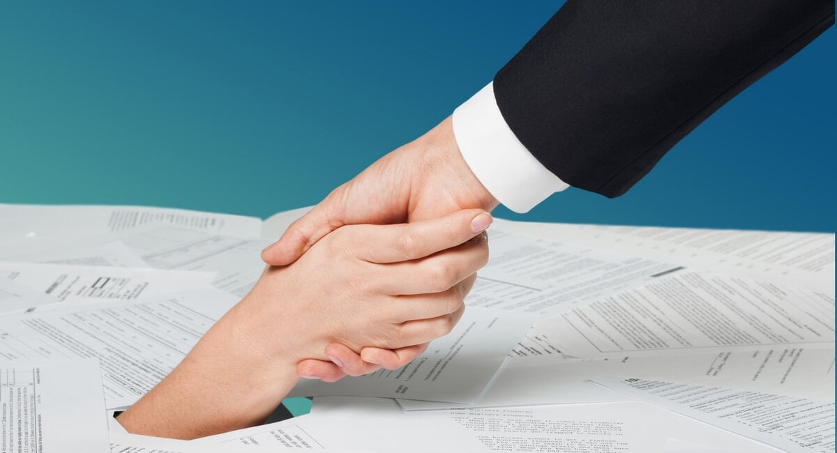 How To Win A Bidding War Without Overpaying