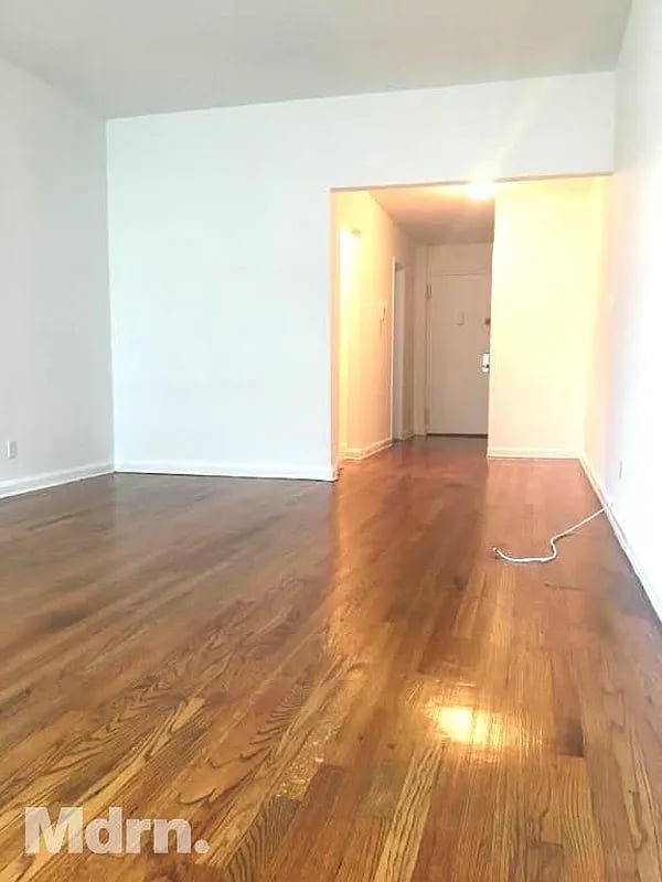 333 East 54th Street Unit: 6E