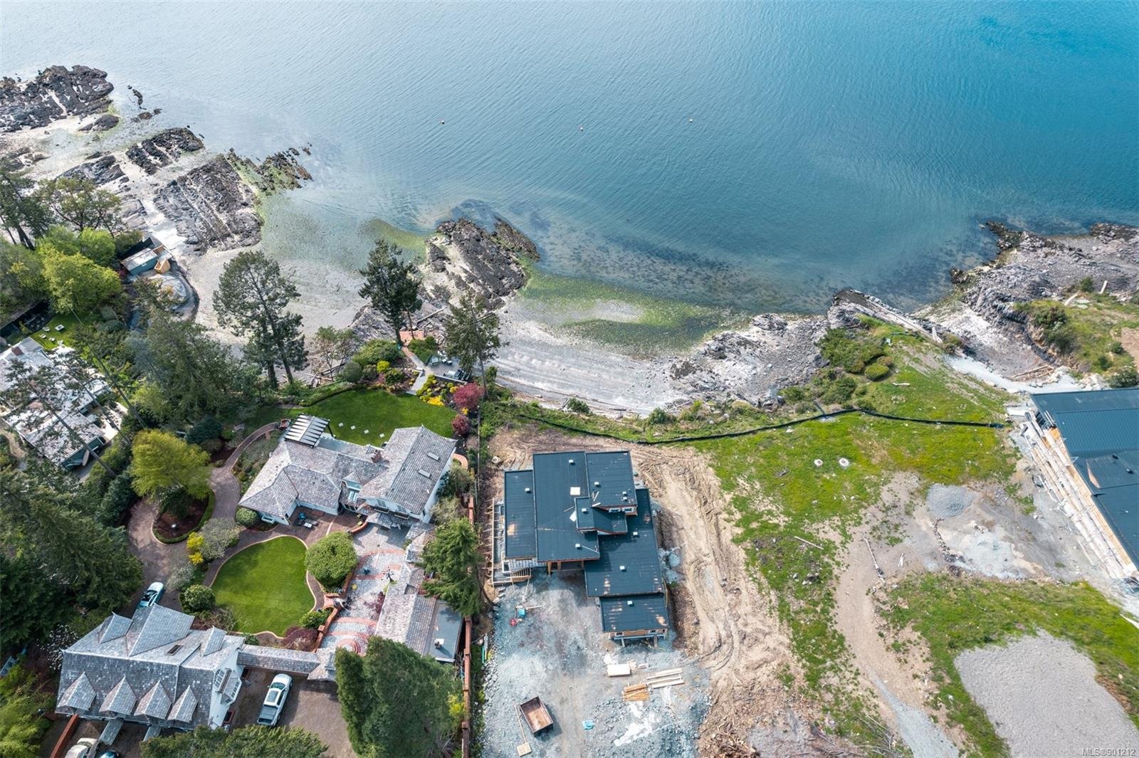 386 Lands End Rd