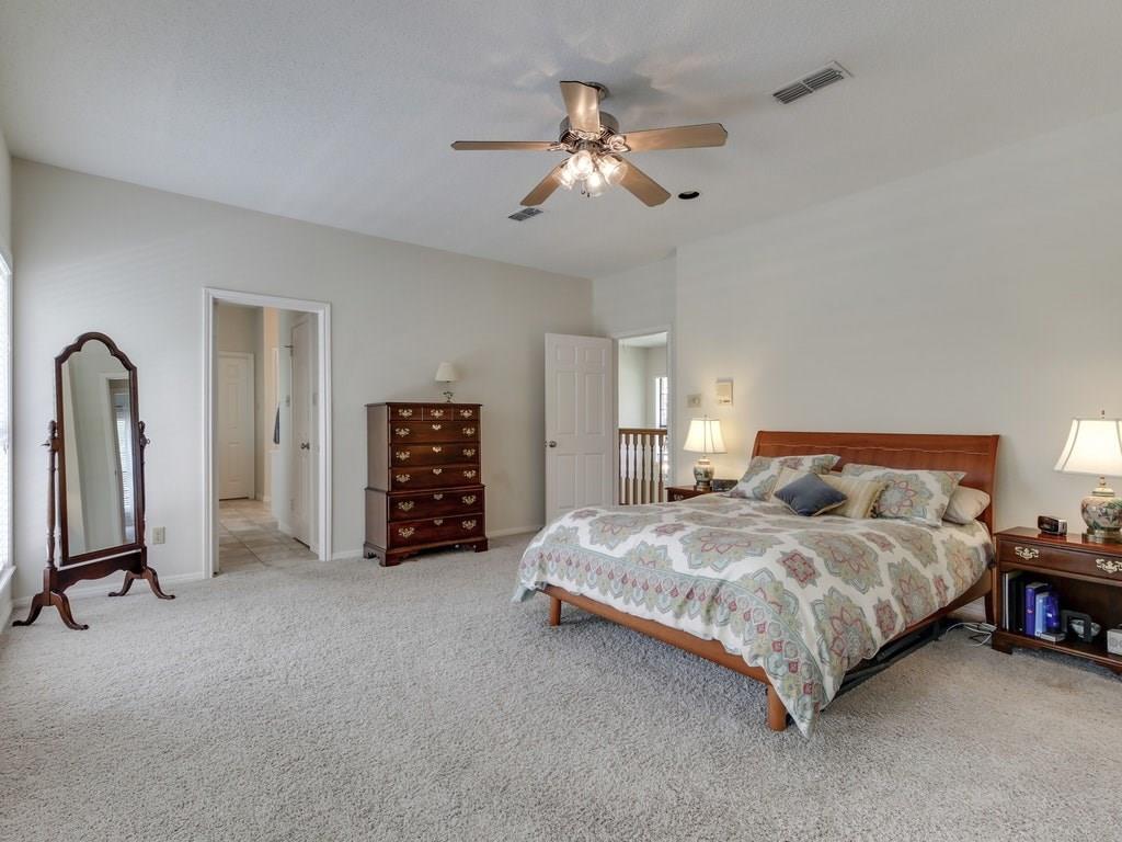 1100 Quaker Ridge Dr