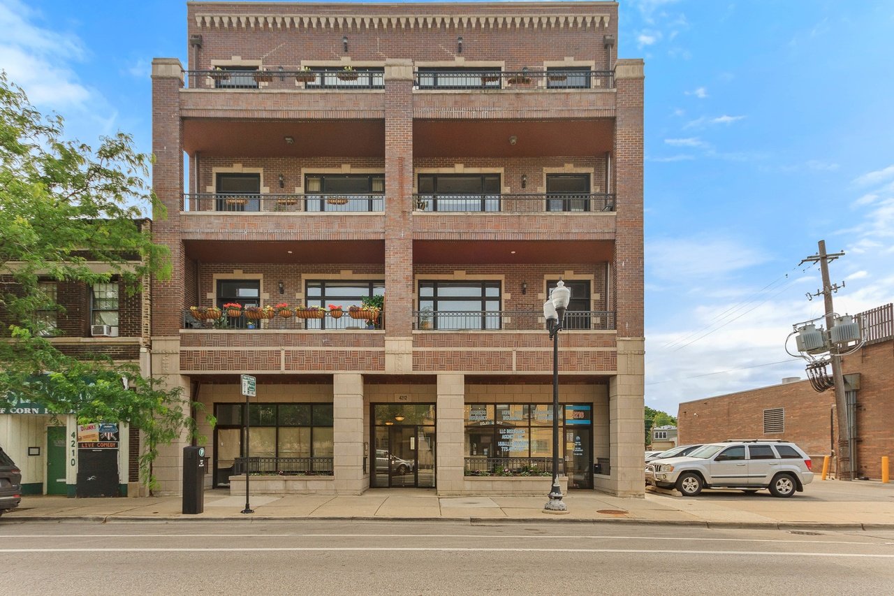 4212 N Lincoln Ave UNIT 4N