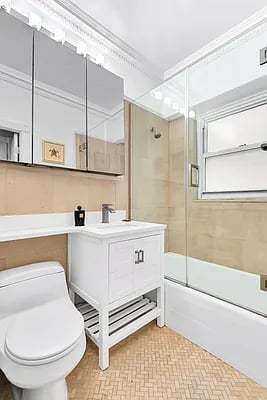 360 East 72nd Street #A806