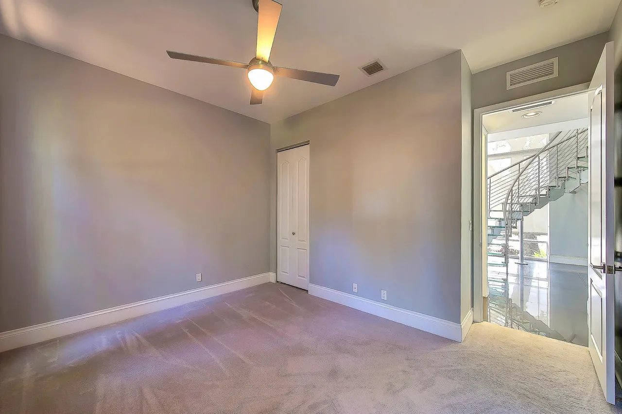 Sold: 1706 NE 14 Avenue Fort Lauderdale FL 33305