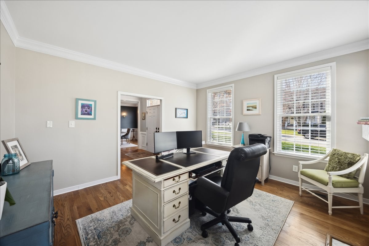 4513 Lake Summer Mews