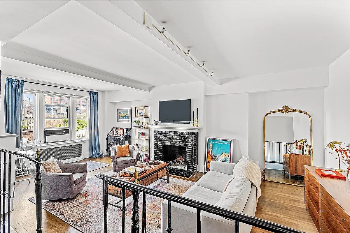 45 Christopher St, #6G