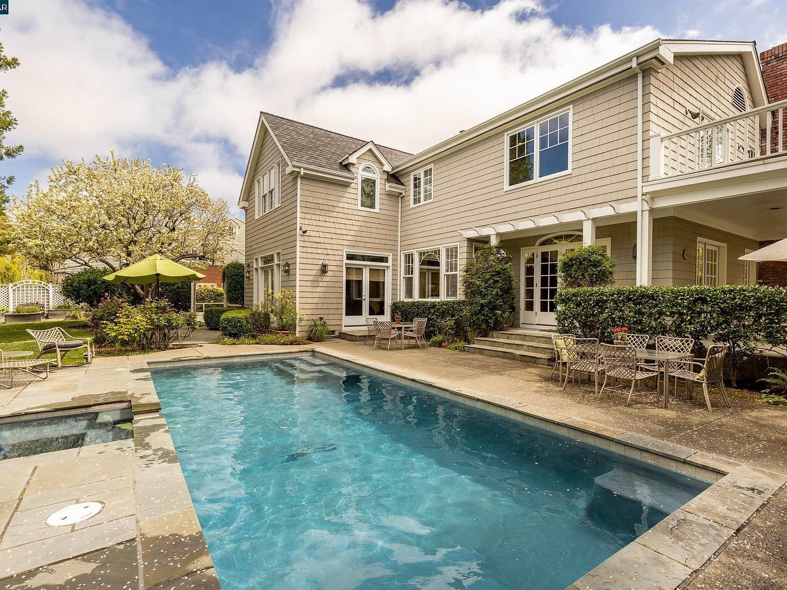 13 Merrill Dr