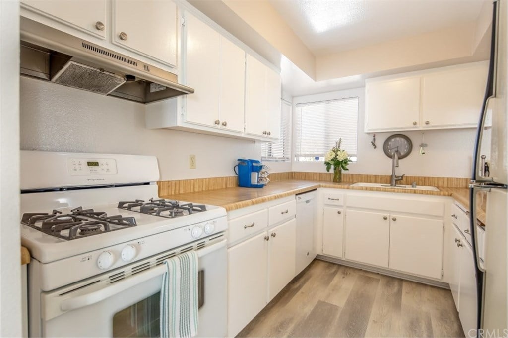 25584 Via Cresta #14