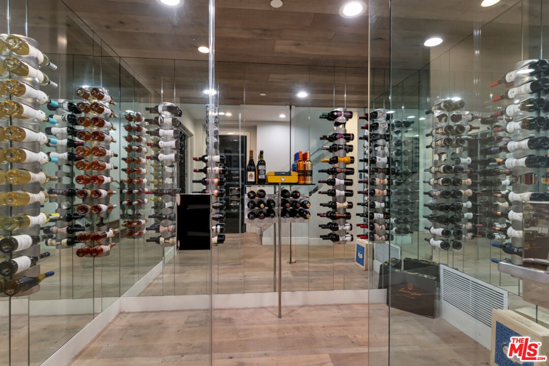 Atlas Heights, Malibu Rd, 90265