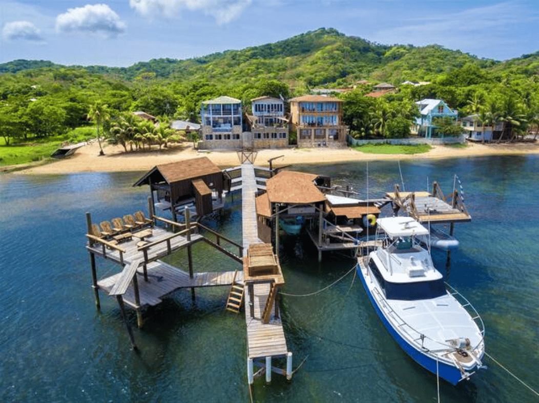 Turtle Casa Beachfront Vacation Villa