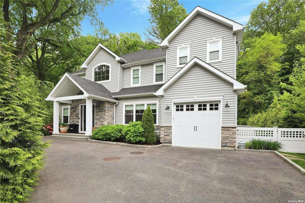 301 Prospect Ave
