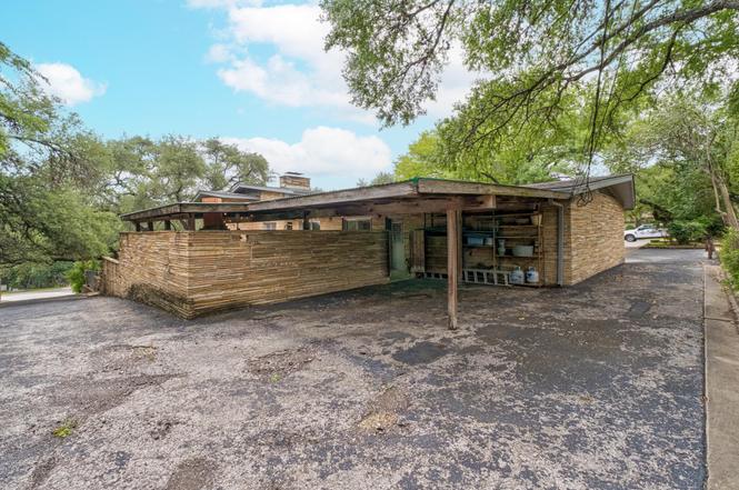 2805 Hatley Dr