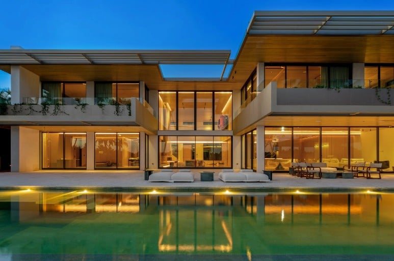 Waterfront Estate on Hibiscus Island Sells For $51.5 Million Setting New Record on Miami Beach's Palm and Hibiscus Island