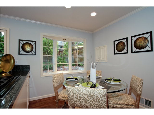 25 La Loma Drive